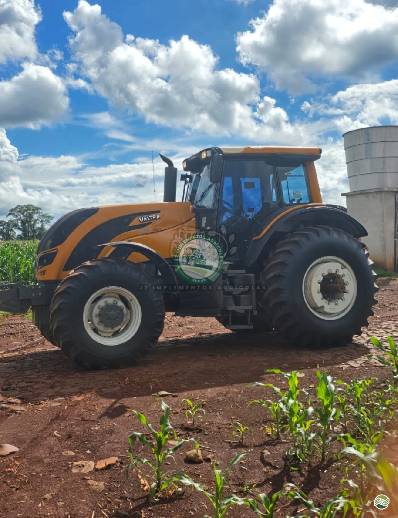 TRATOR VALTRA VALTRA BH 194 HiTech Tração 4x4 JZ Implementos Agrícolas TOLEDO PARANÁ PR